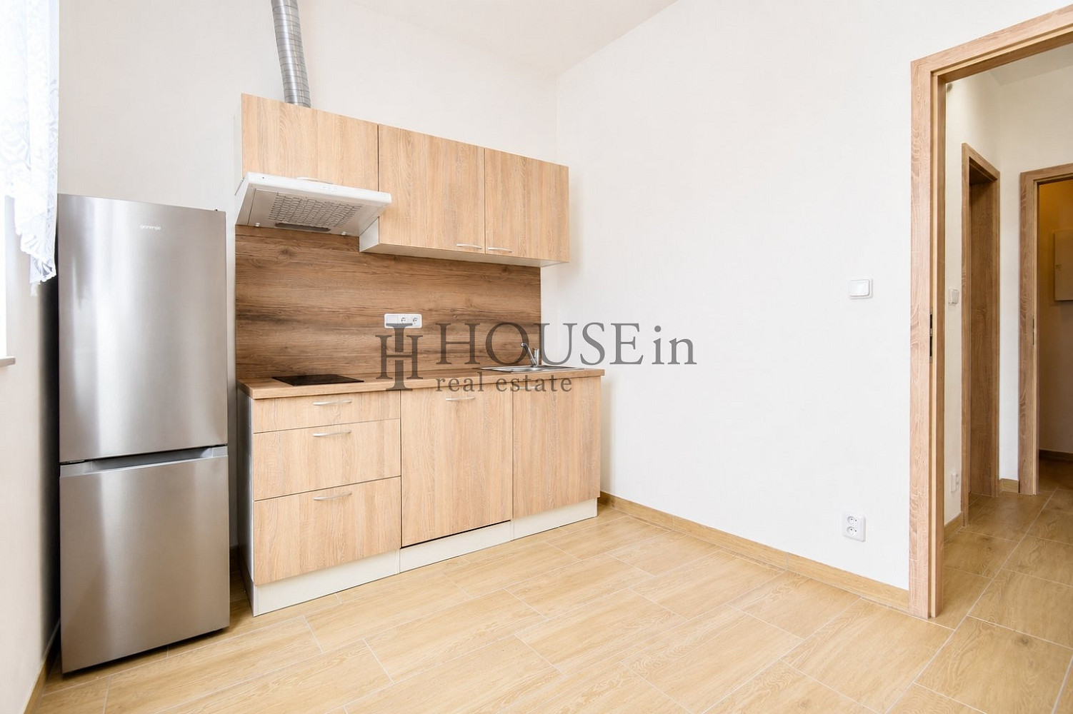 Pronájem bytu 1+1 35 m² – pohled 4