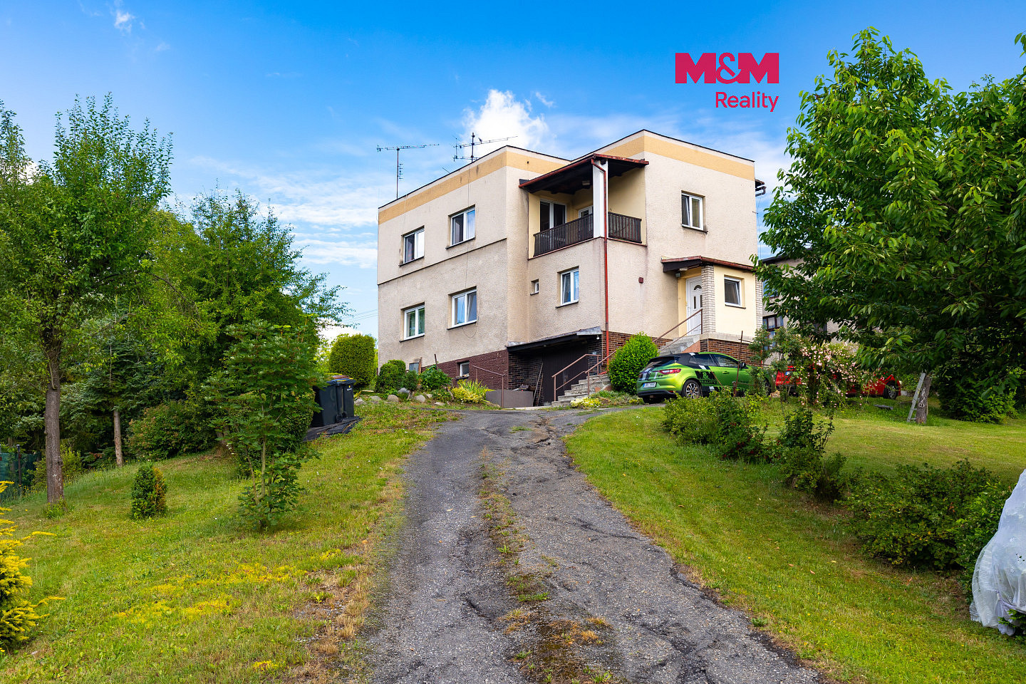 Prodej domu 157 m² s pozemkem 2 272 m²