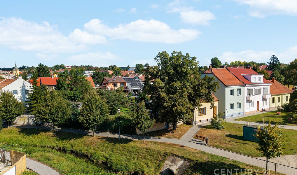 Prodej stavebního pozemku 569 m², Šlapanice – náhled fotky 5