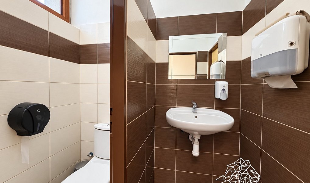 Pronájem restaurace 107 m², Frýdek-Místek – náhled fotky 11
