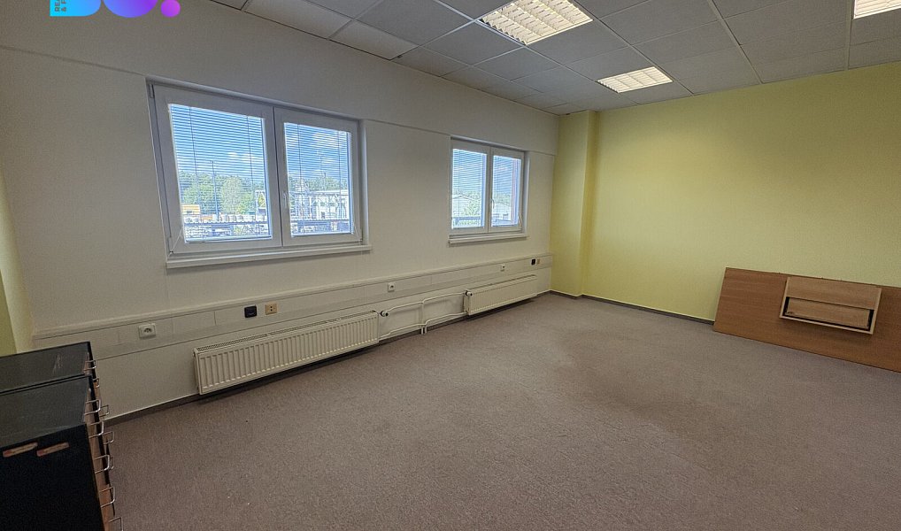 Pronájem kanceláře 960 m², Ostrava – náhled fotky 12