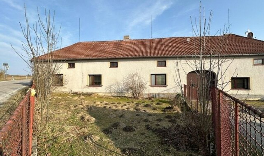 Prodej domu 90 m² s pozemkem 1 728 m², Kaplice – náhled fotky 2