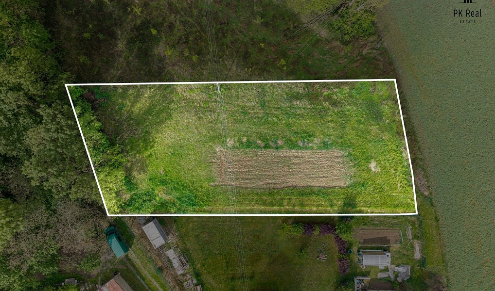Prodej stavebního pozemku 1 530 m², Velké Hostěrádky – náhled fotky 4