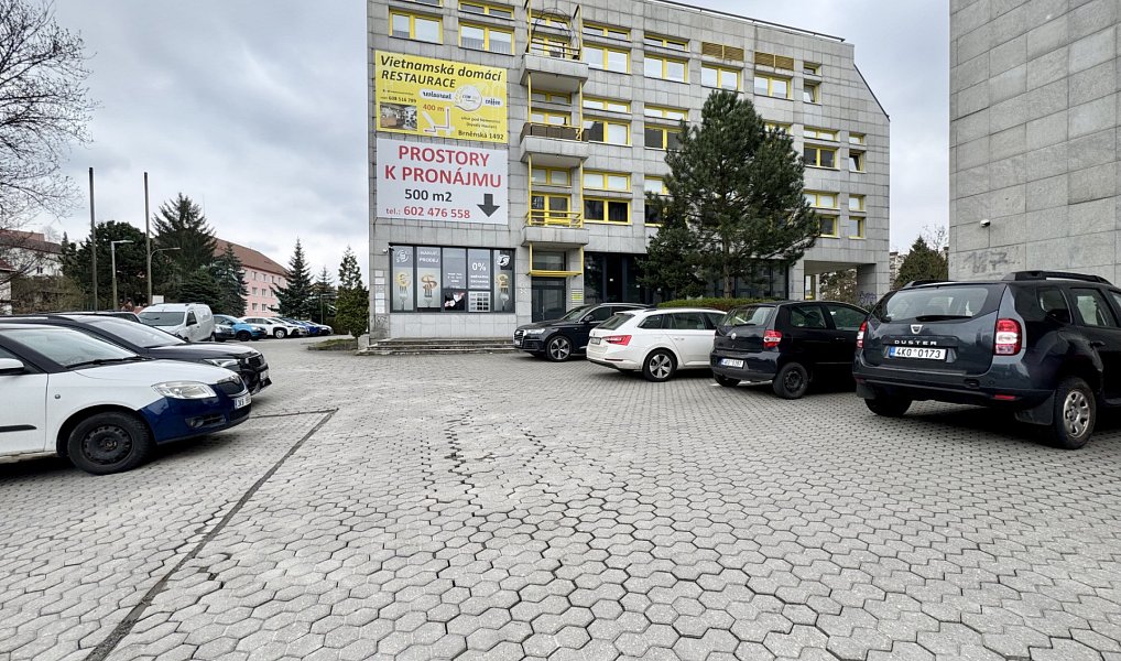 Pronájem obchodních prostor 350 m², Sokolov – náhled fotky 14