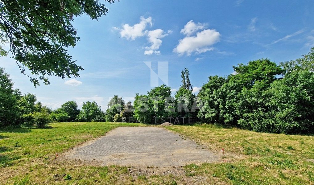 Prodej stavebního pozemku 897 m², Praha – náhled fotky 12