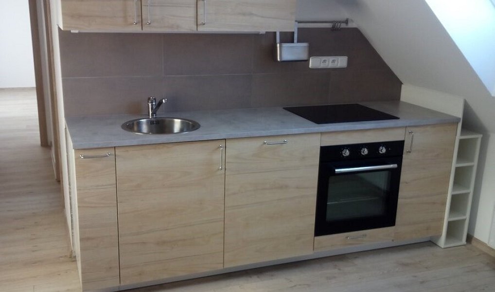 Pronájem bytu 2+kk 60 m², Blatná – náhled fotky 2