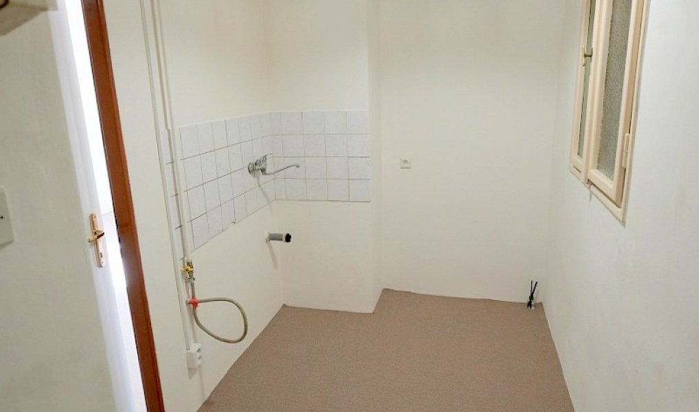 Prodej bytu 1+kk 35 m², Praha – náhled fotky 5