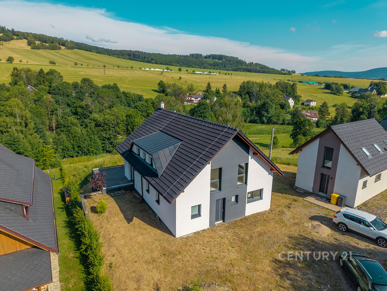 Prodej domu 473 m² s pozemkem 1 202 m²