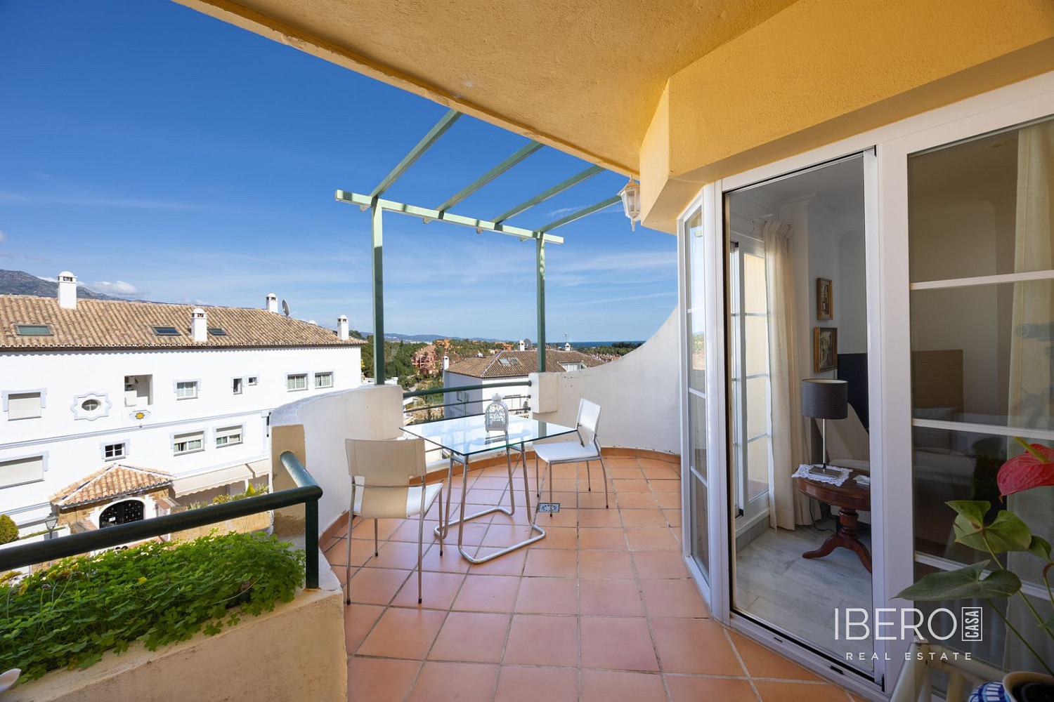 Piso 3+kk – Marbella, Nueva Andalucía - Vista 3