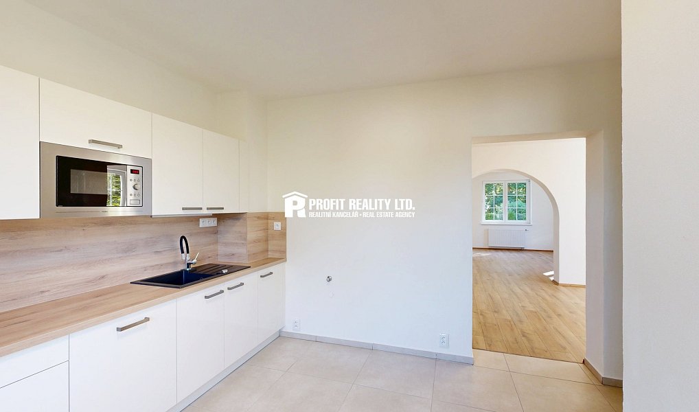 Prodej domu 213 m² s pozemkem 316 m², Praha – náhled fotky 6