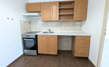 Pronájem bytu 1+1 35 m², Nádražní, Aš, okres Cheb