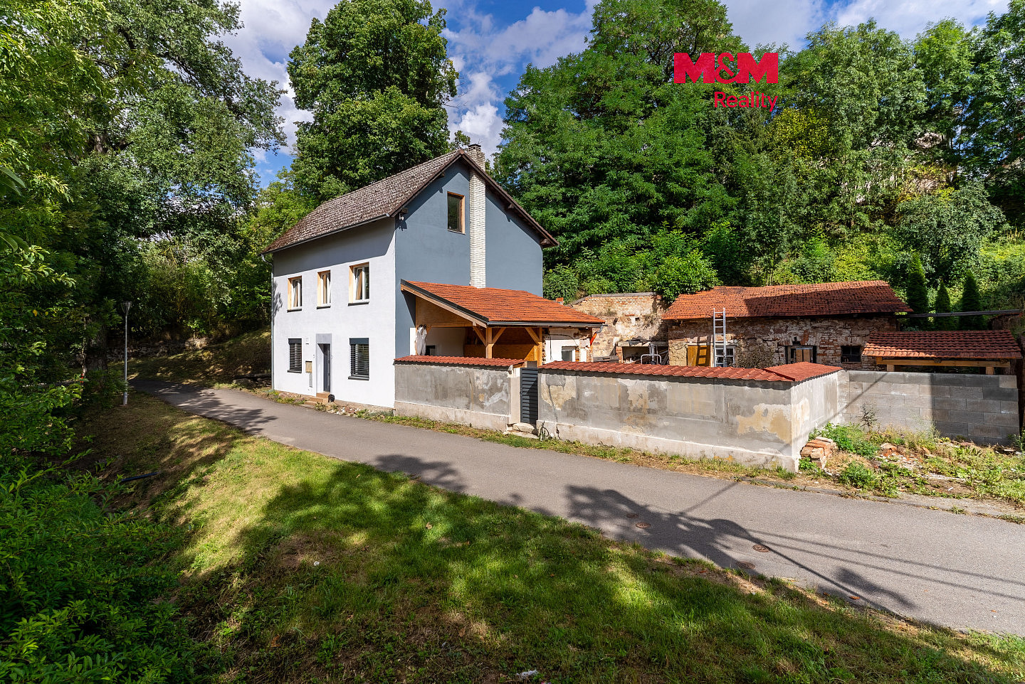 Prodej domu 220 m² s pozemkem 804 m²