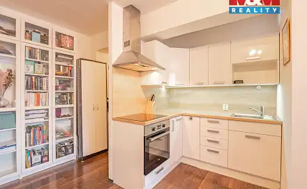 Prodej bytu 2+kk 42 m², Sídliště 9. května, Sázava, okres Benešov