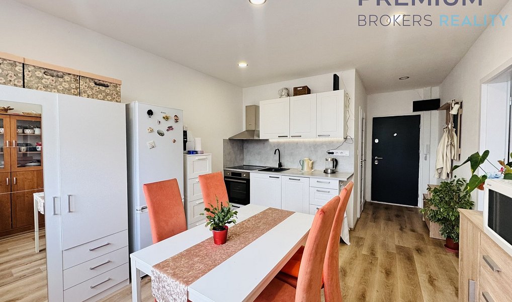 Prodej bytu 1+1 36 m², Žatec – náhled fotky 2