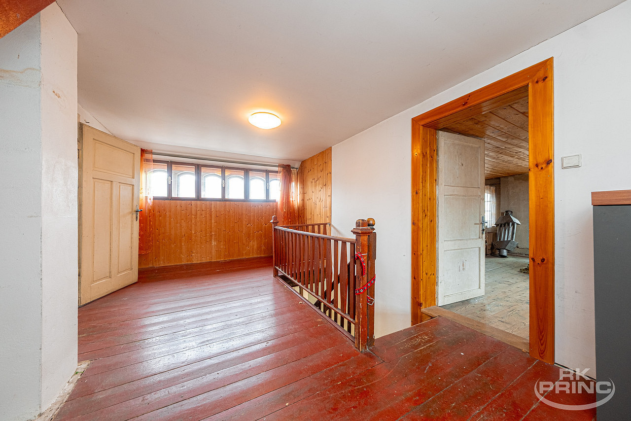 Prodej domu 187 m² s pozemkem 587 m² – fotografie 3