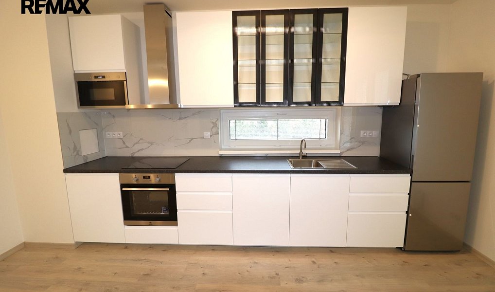 Prodej bytu 2+kk 57 m², Praha – náhled fotky 2