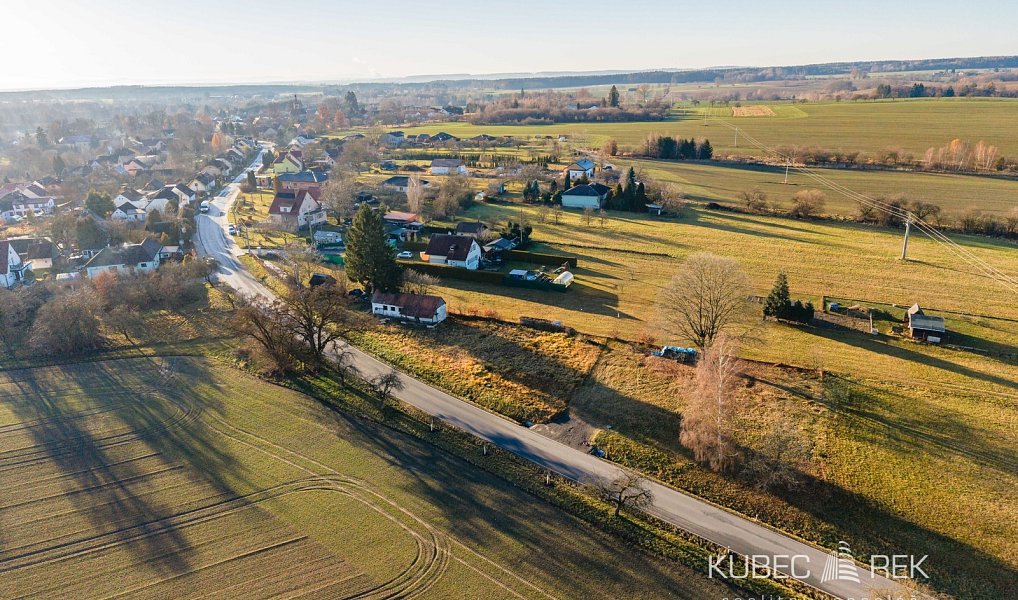 Prodej stavebního pozemku 785 m², Tučapy – náhled fotky 11