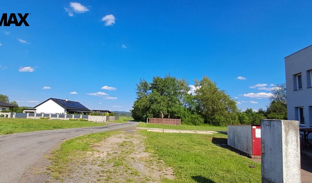 Prodej stavebního pozemku 4 438 m², Drmoul – náhled fotky 5