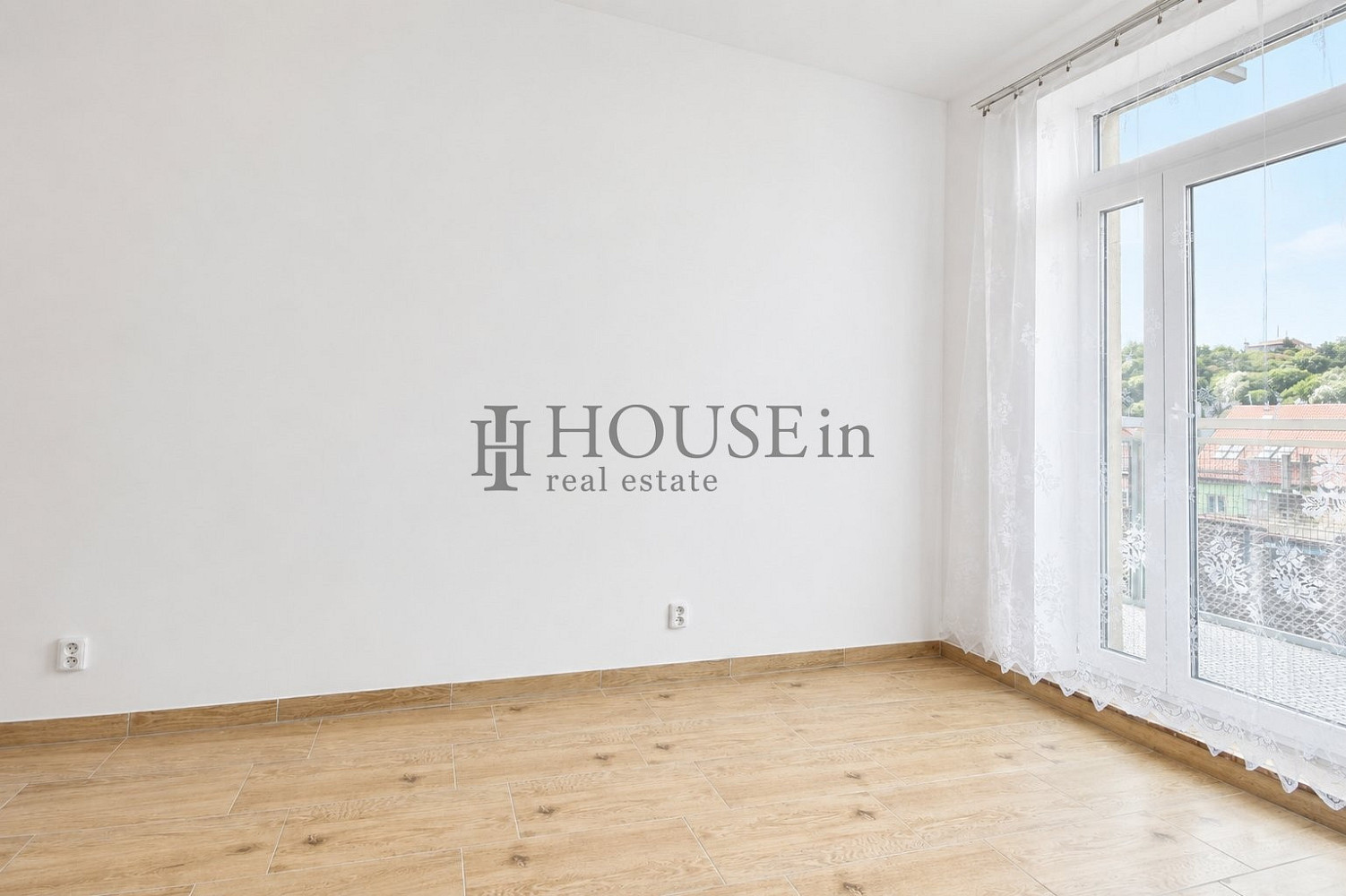Pronájem bytu 1+1 35 m² – další