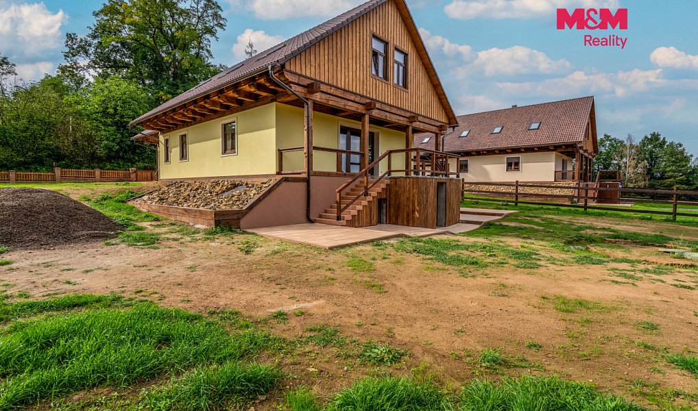 Prodej domu 221 m² s pozemkem 1 365 m², Trhový Štěpánov – náhled fotky 2