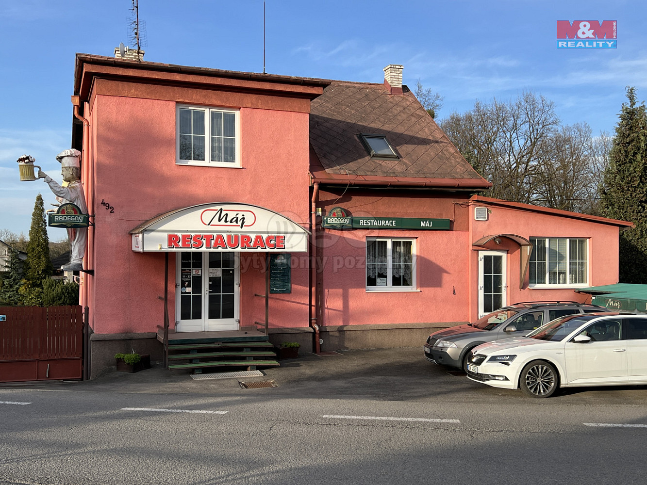 Prodej domu 235 m² s pozemkem 1 782 m²