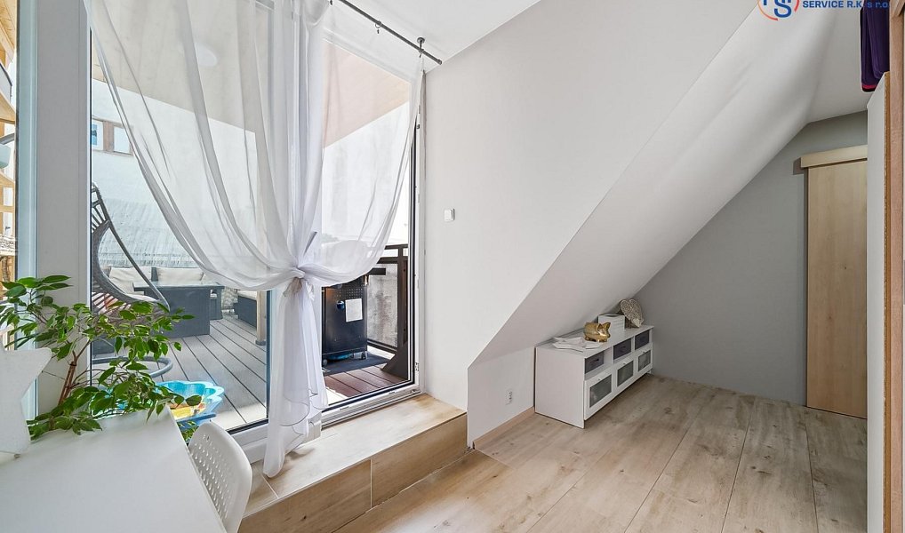 Prodej bytu 3+kk 64 m², Šternberk – náhled fotky 16