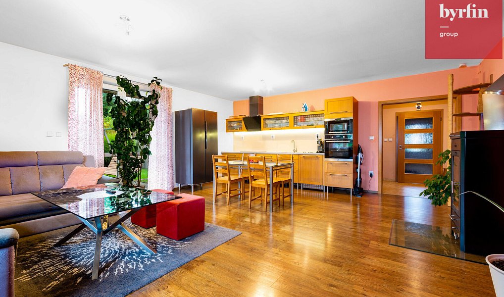 Prodej domu 107 m² s pozemkem 1 984 m², Vratimov – náhled fotky 2