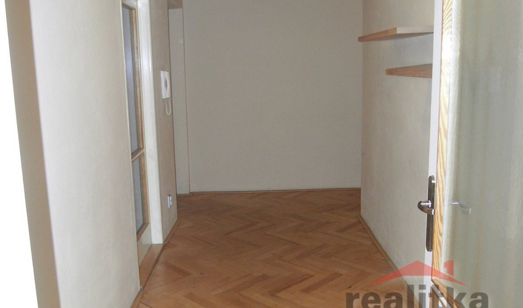 Pronájem bytu 2+1 80 m², Opava – náhled fotky 11