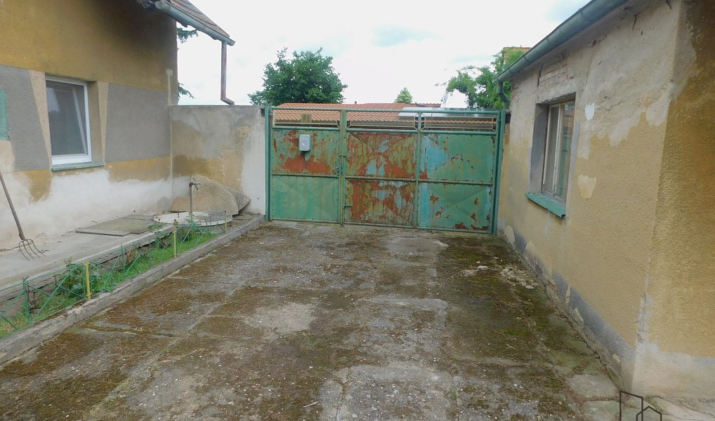 Prodej domu 90 m² s pozemkem 666 m², Martiněves – náhled fotky 14
