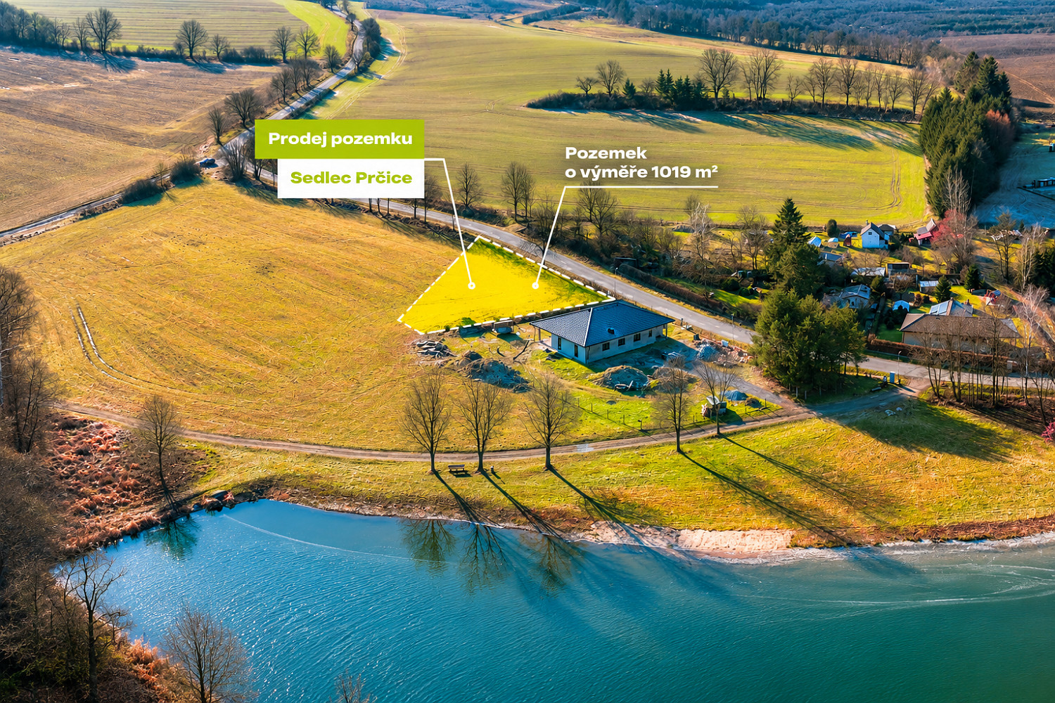 Prodej stavebního pozemku 1 019 m² – fotografie 3