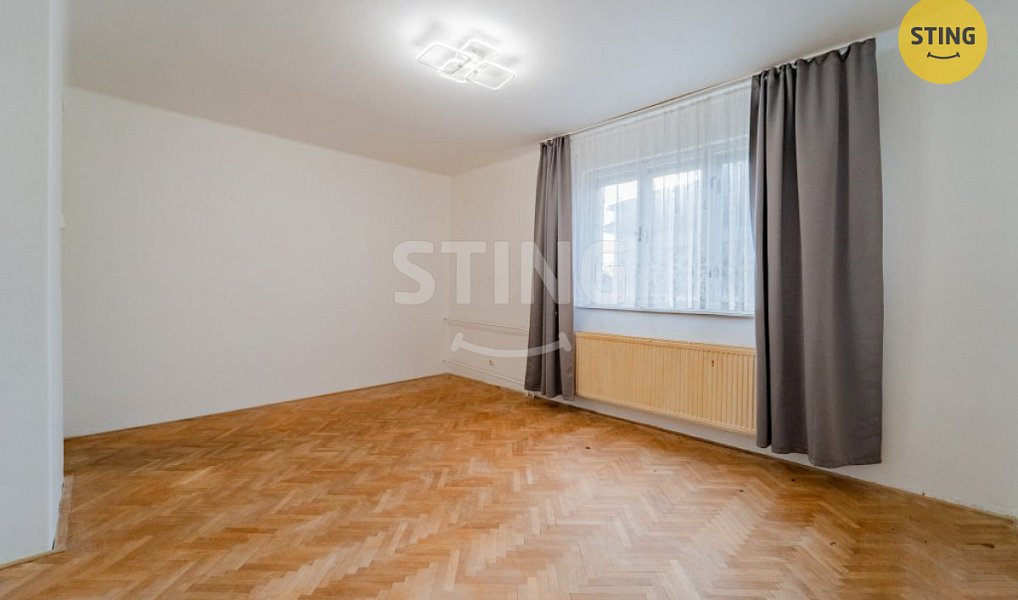 Prodej domu 186 m² s pozemkem 669 m², Opava – náhled fotky 14