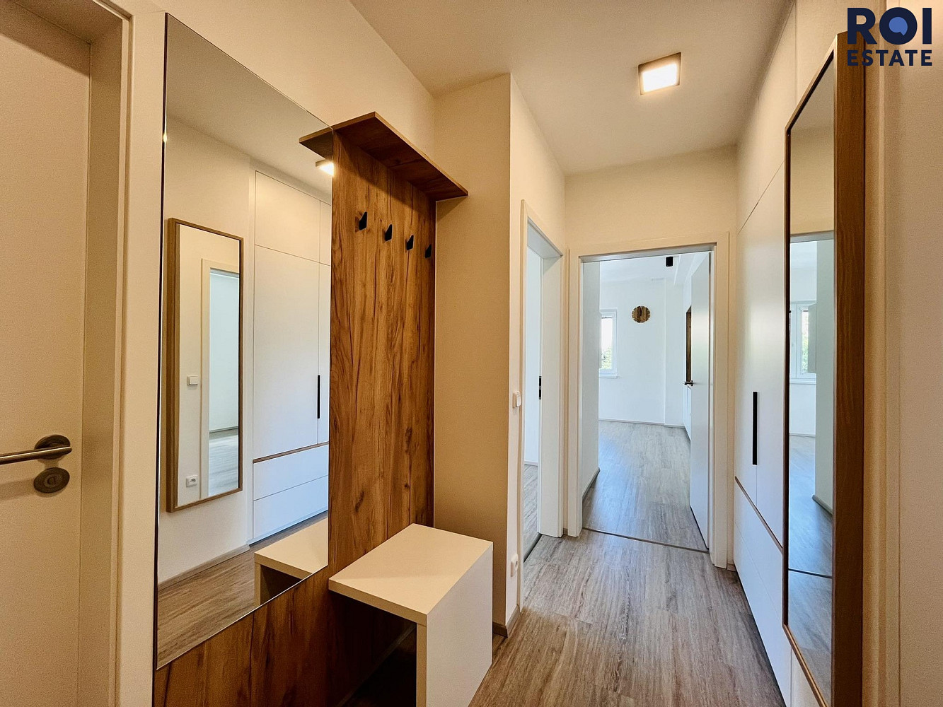 Pronájem bytu 2+kk 44 m² – další