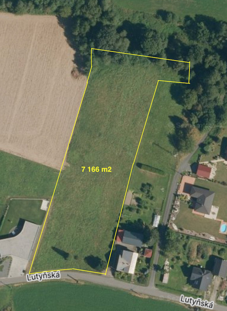 Prodej stavebního pozemku 7 166 m²