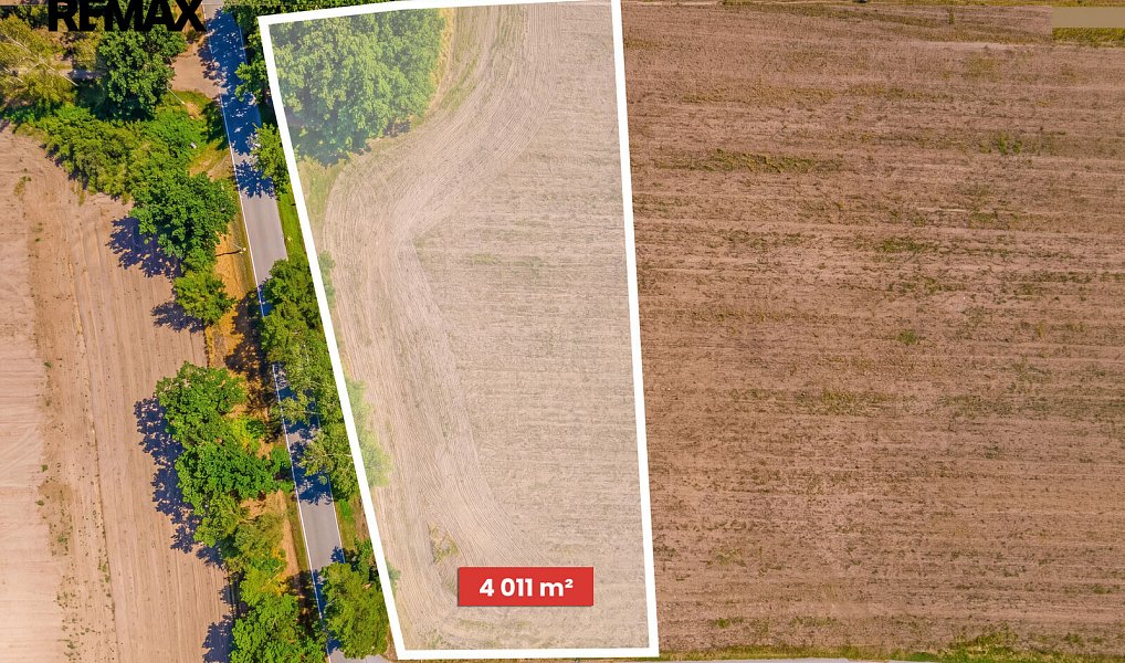 Prodej stavebního pozemku 4 011 m², Chrášťany – náhled fotky 2