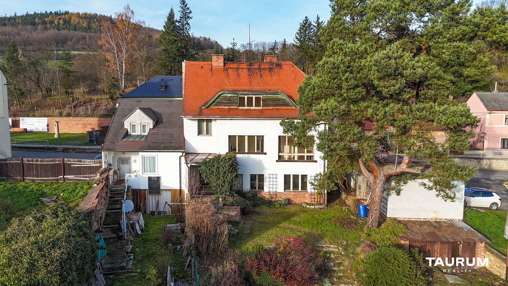 Prodej domu 329 m² s pozemkem 1 052 m²