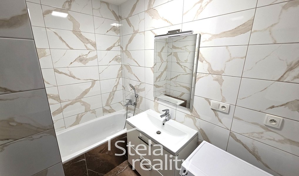 Pronájem bytu 2+1 56 m², Bruntál – náhled fotky 3