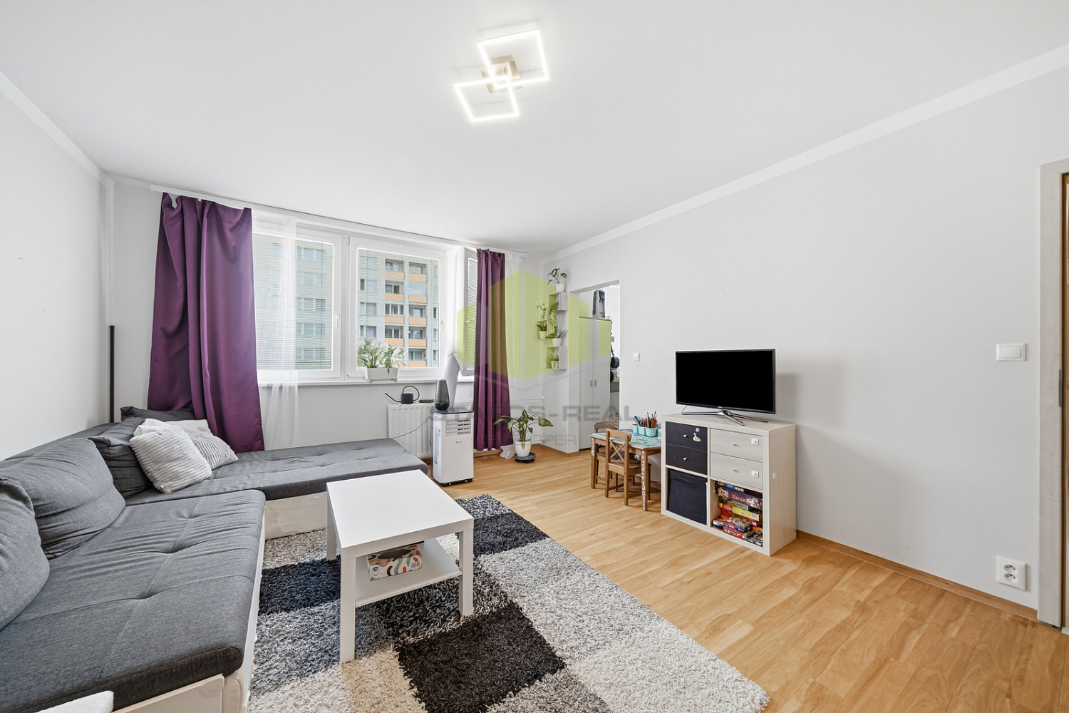 Prodej bytu 3+1 66 m² — photo 2