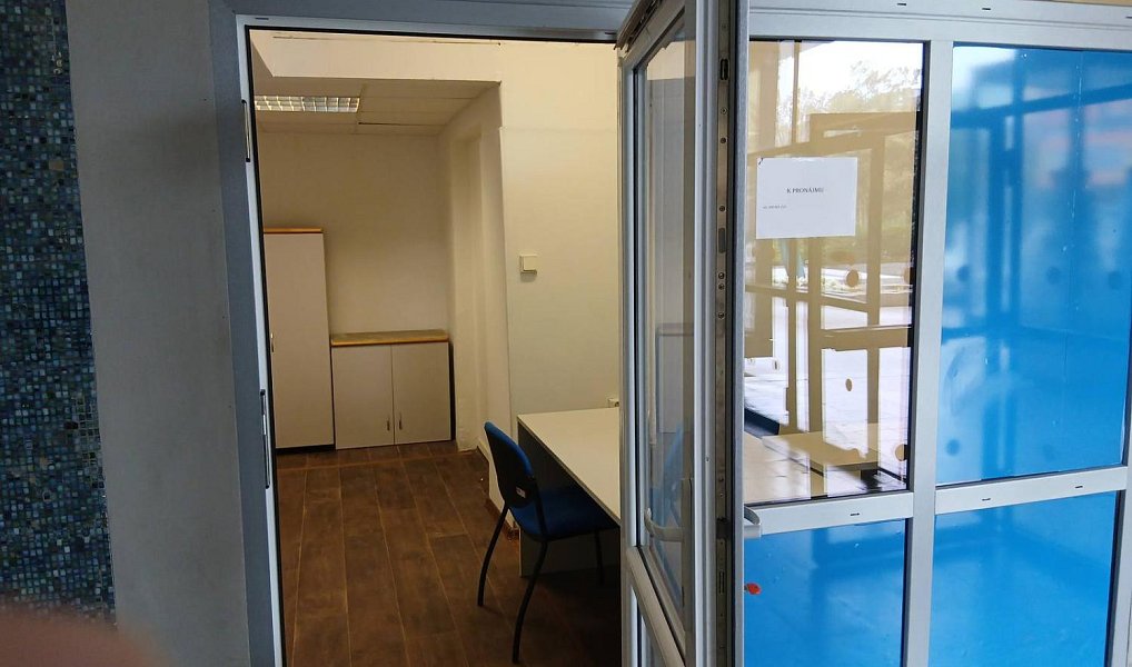 Pronájem obchodních prostor 20 m², Havířov – náhled fotky 3