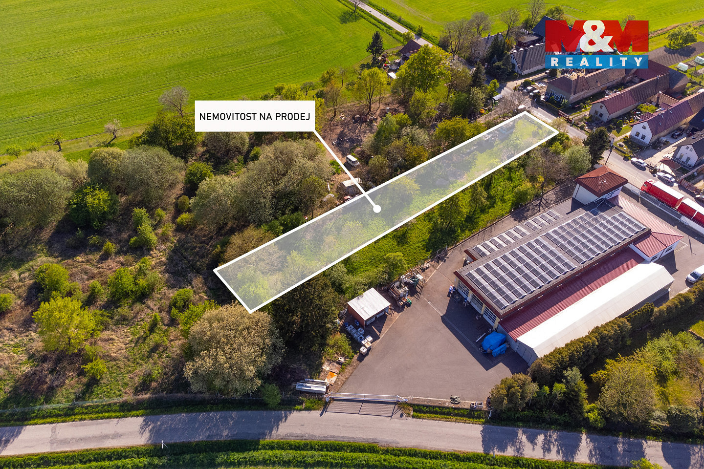 Prodej stavebního pozemku 1 375 m² – pohled 4