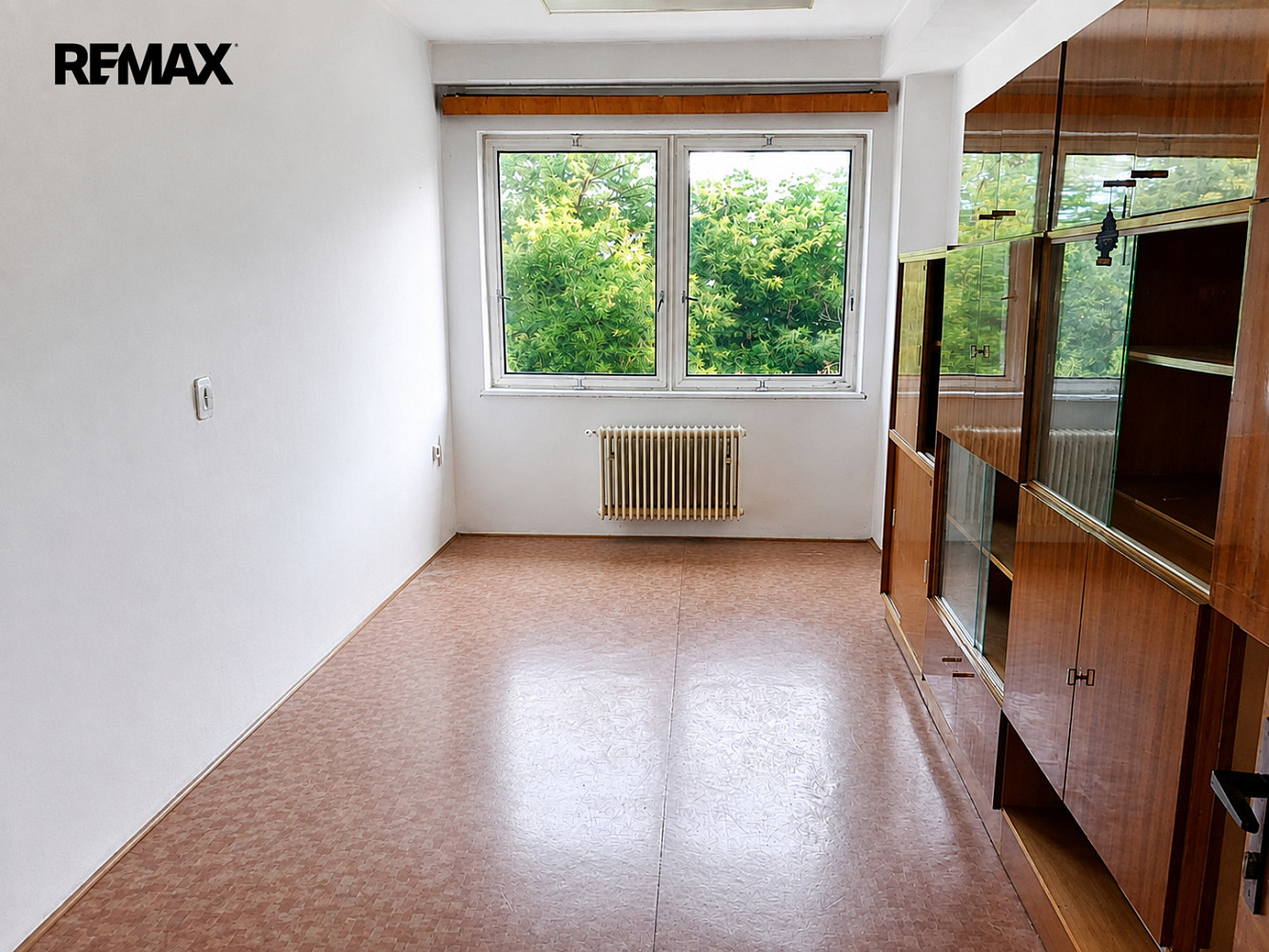 Pronájem kanceláře 50 m² – fotografie 2