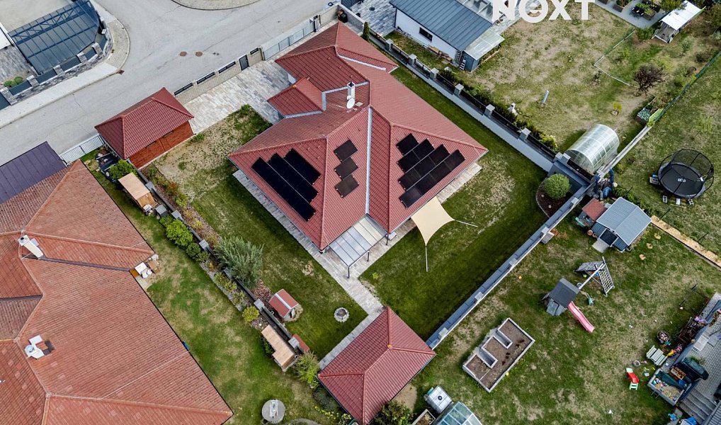 Prodej domu 140 m² s pozemkem 917 m², Kaplice – náhled fotky 28