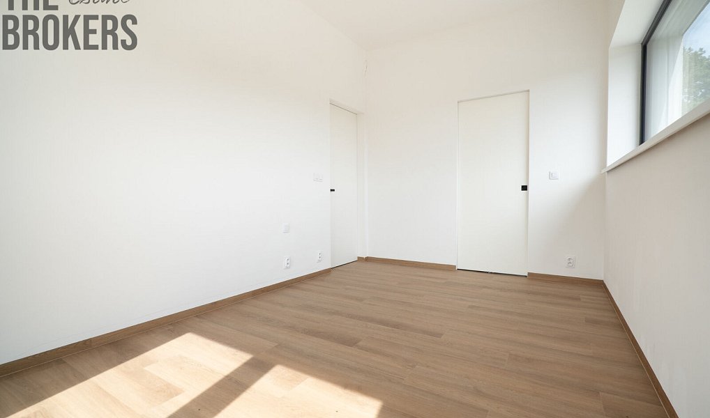 Prodej domu 306 m² s pozemkem 968 m², Chrustenice – náhled fotky 9