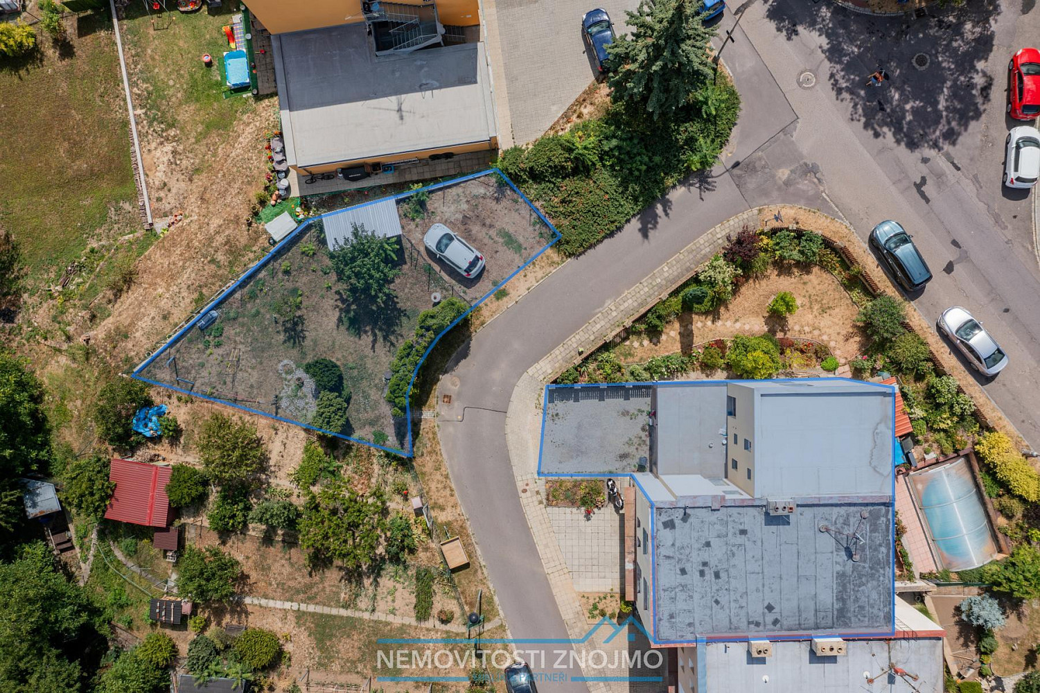 Prodej domu 229 m² s pozemkem 438 m² – fotografie 2