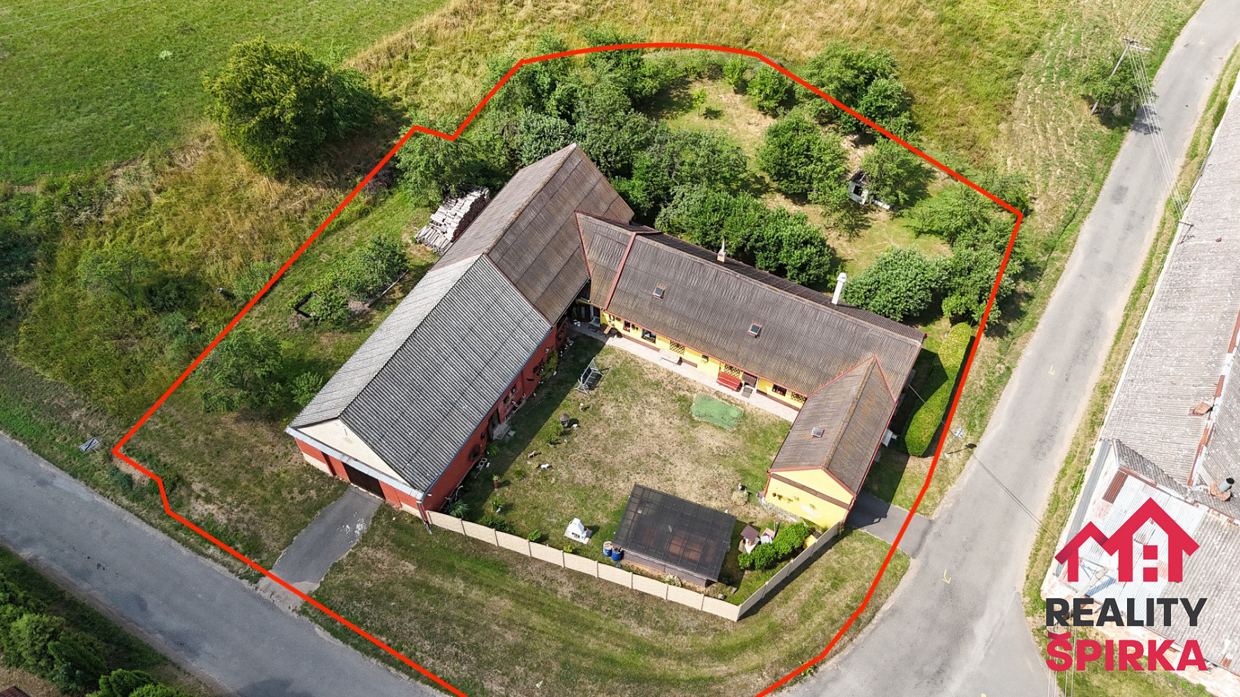 Prodej domu 83 m² s pozemkem 1 780 m² — photo 2