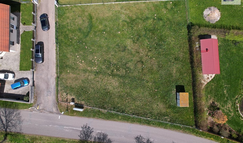 Prodej stavebního pozemku 1 009 m², Milín – náhled fotky 4