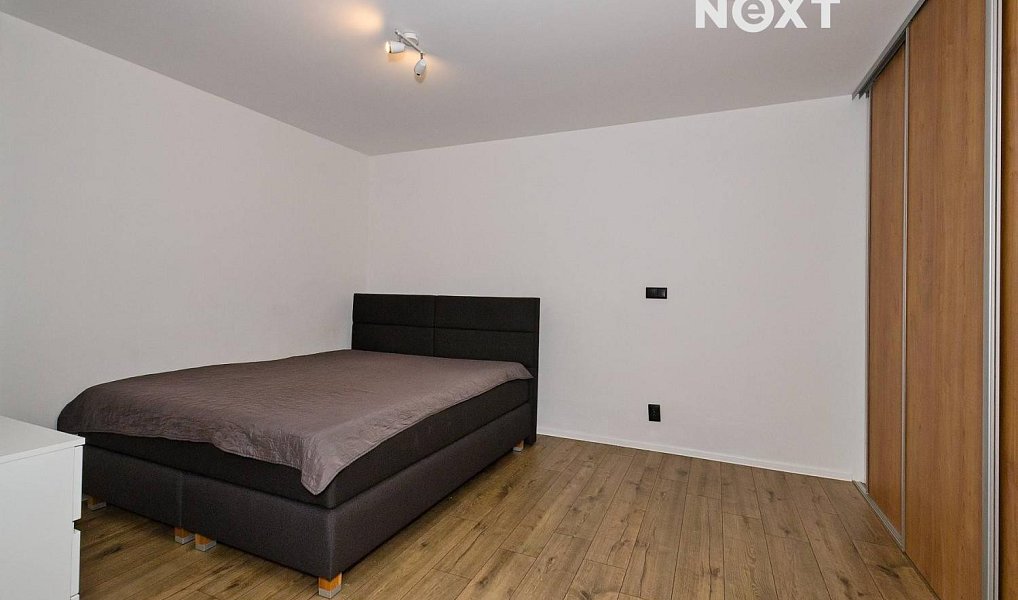 Prodej domu 212 m² s pozemkem 1 302 m², Lužec nad Cidlinou – náhled fotky 11