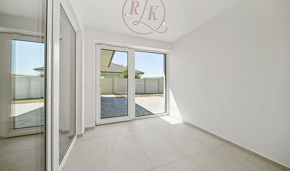 Prodej domu 170 m² s pozemkem 1 000 m², Kupařovice – náhled fotky 20
