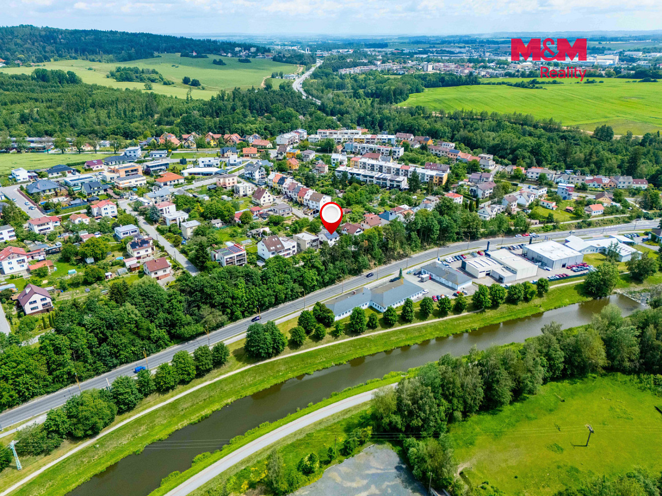 Prodej domu 277 m² s pozemkem 598 m² – fotografie 3