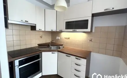 Pronájem bytu 2+kk 49 m²