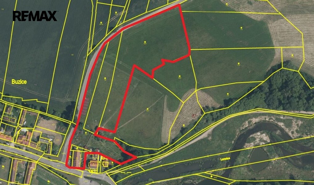 Prodej ubytovacího objektu 398 m², Buzice – náhled fotky 3
